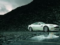 Aston Martin Vanquish (2007) - picture 2 of 3