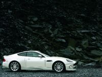 Aston Martin Vanquish (2007) - picture 3 of 3