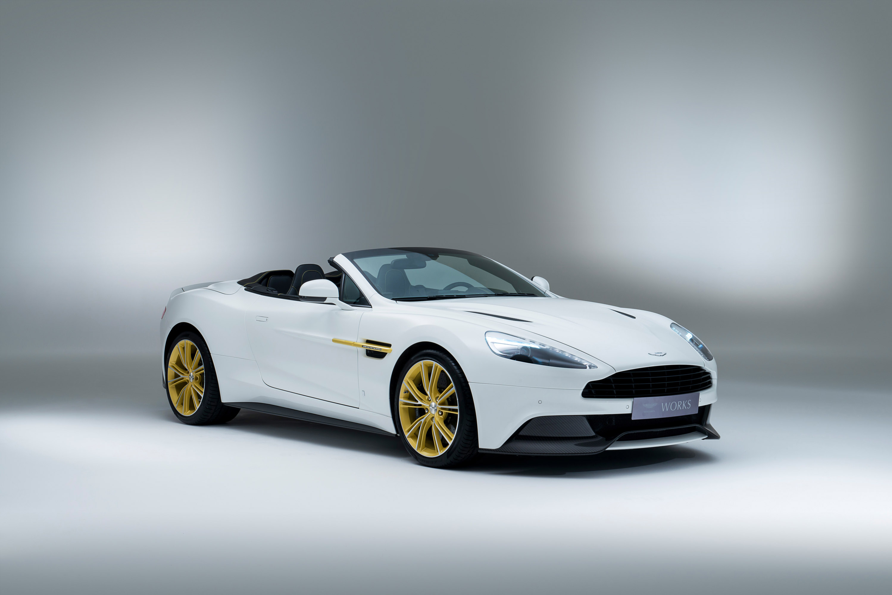 Aston Martin Vanquish Super GT Anniversary Edition