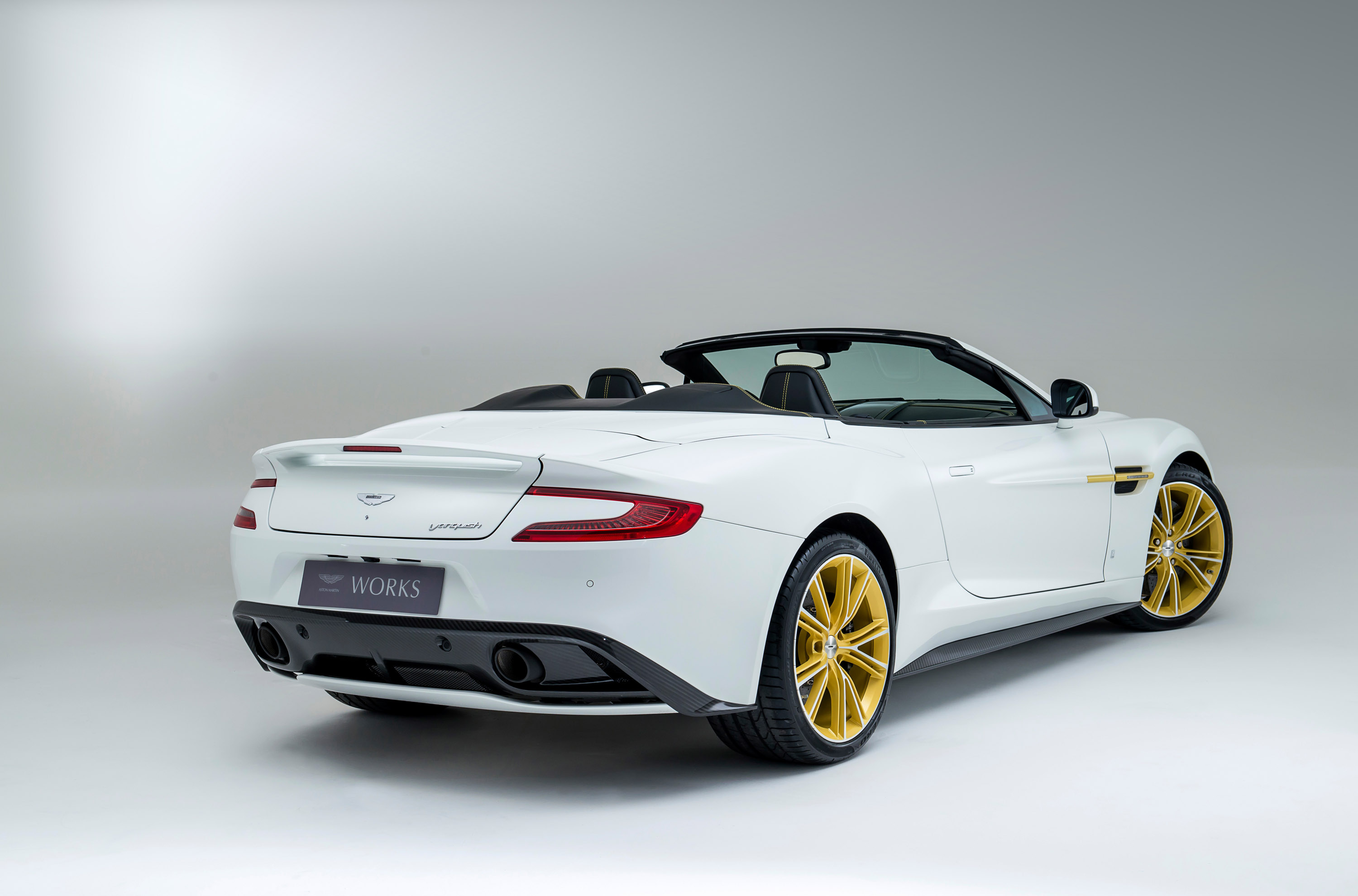 Aston Martin Vanquish Super GT Anniversary Edition