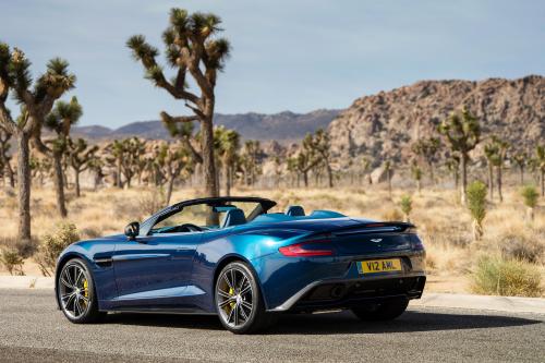 Aston Martin Vanquish Volante (2013) - picture 8 of 23