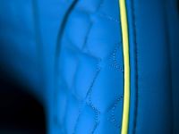 Aston Martin Vanquish Volante (2013) - picture 14 of 23