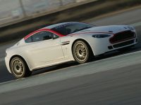 Aston Martin Vantage GT4 (2009) - picture 3 of 6