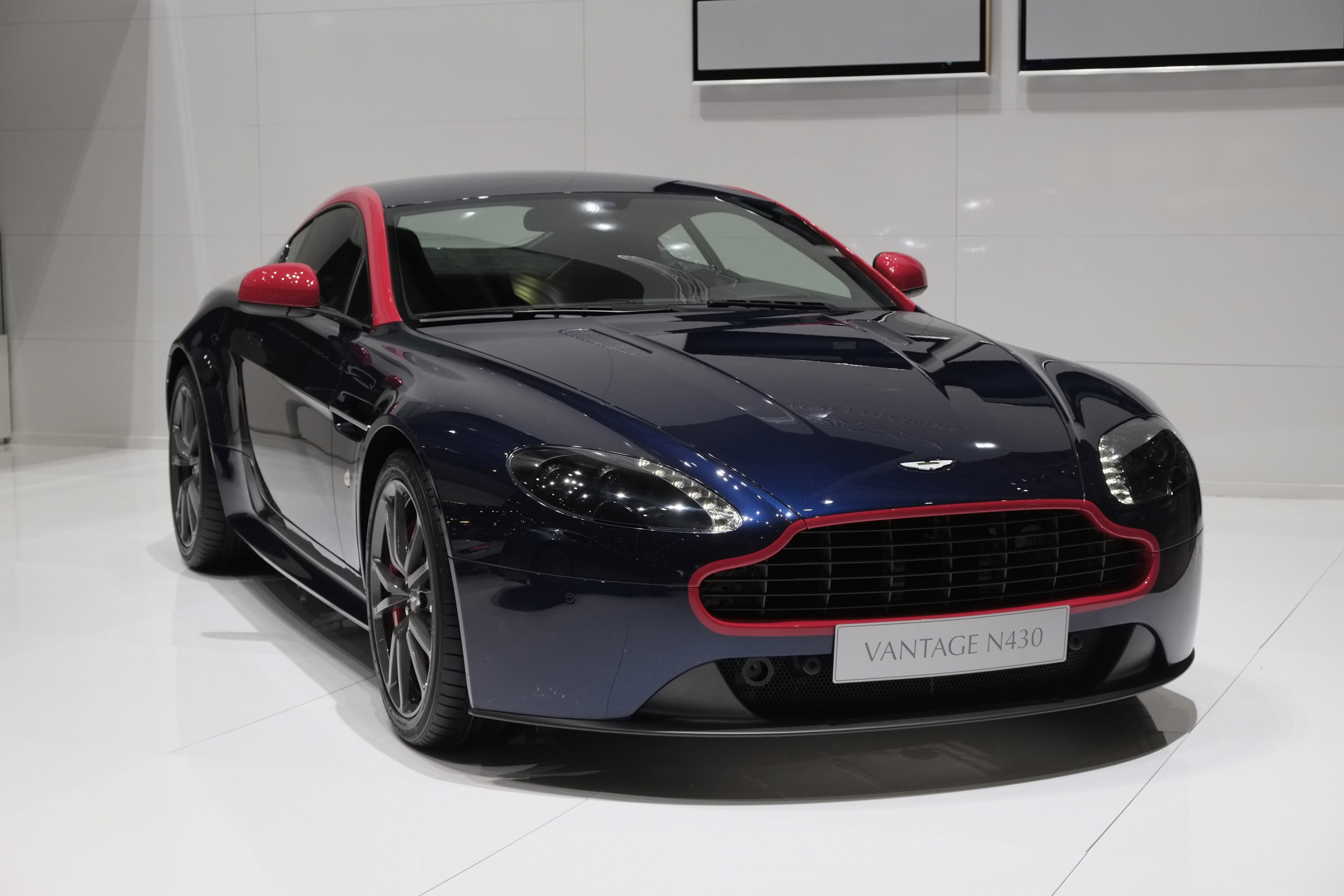 Aston Martin Vantage N430 Geneva