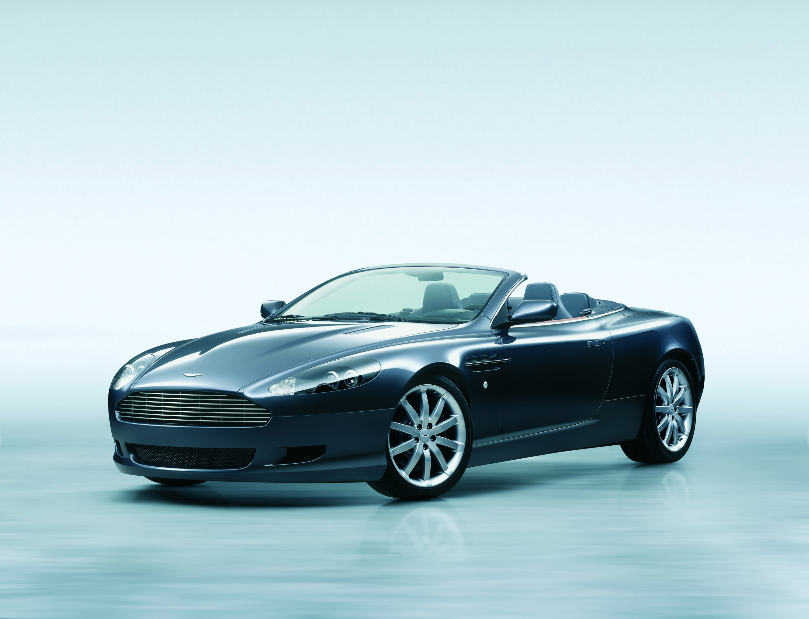 Aston Martin Volante