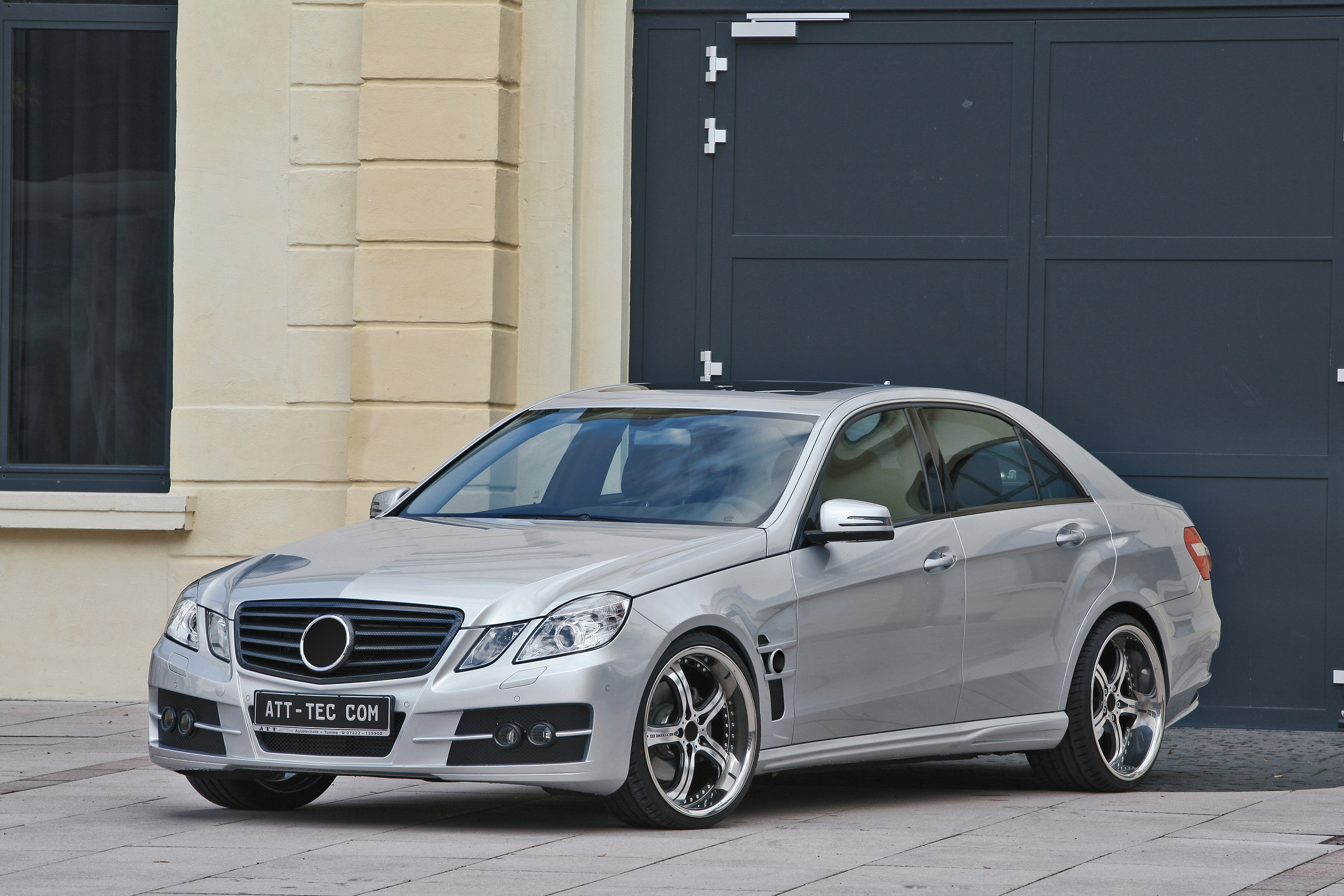 ATT Mercedes-Benz E-Class