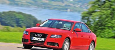 Audi A4 2.0 TDI e (2009) - picture 15 of 32