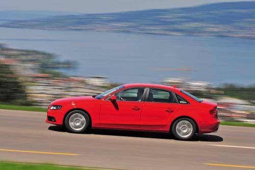 Audi A4 2.0 TDI e (2009) - picture 16 of 32