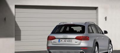 Audi A4 allroad quattro (2010) - picture 28 of 54
