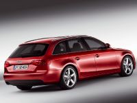 Audi A4 Avant (2008) - picture 2 of 4