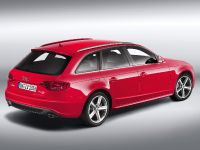 Audi A4 and A4 Avant (2009) - picture 4 of 4
