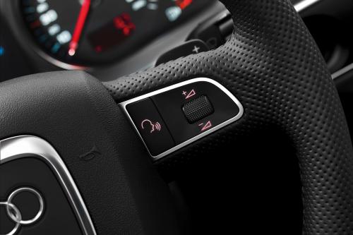 Audi A6 (2009) - picture 16 of 20