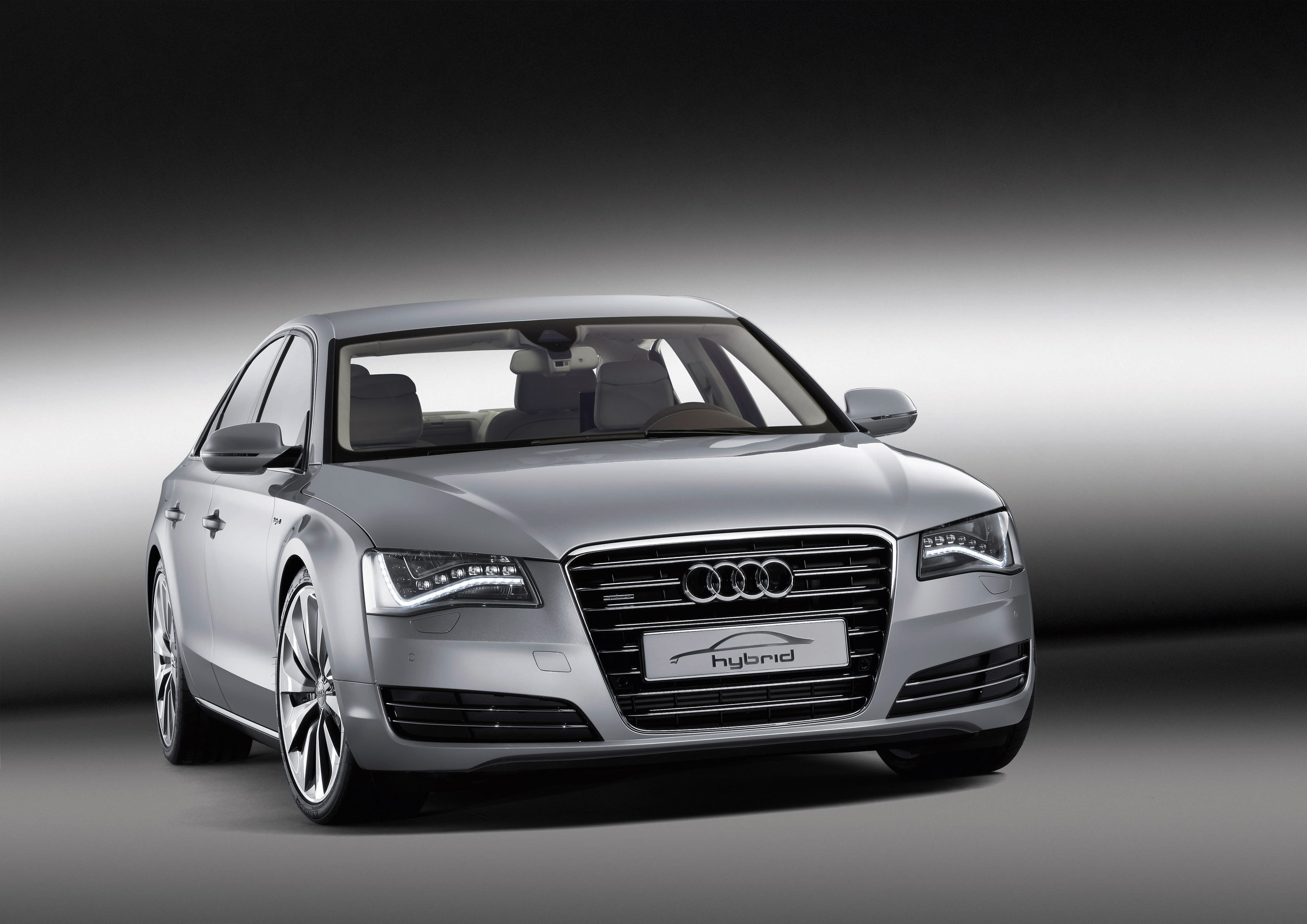 Audi A8 hybrid