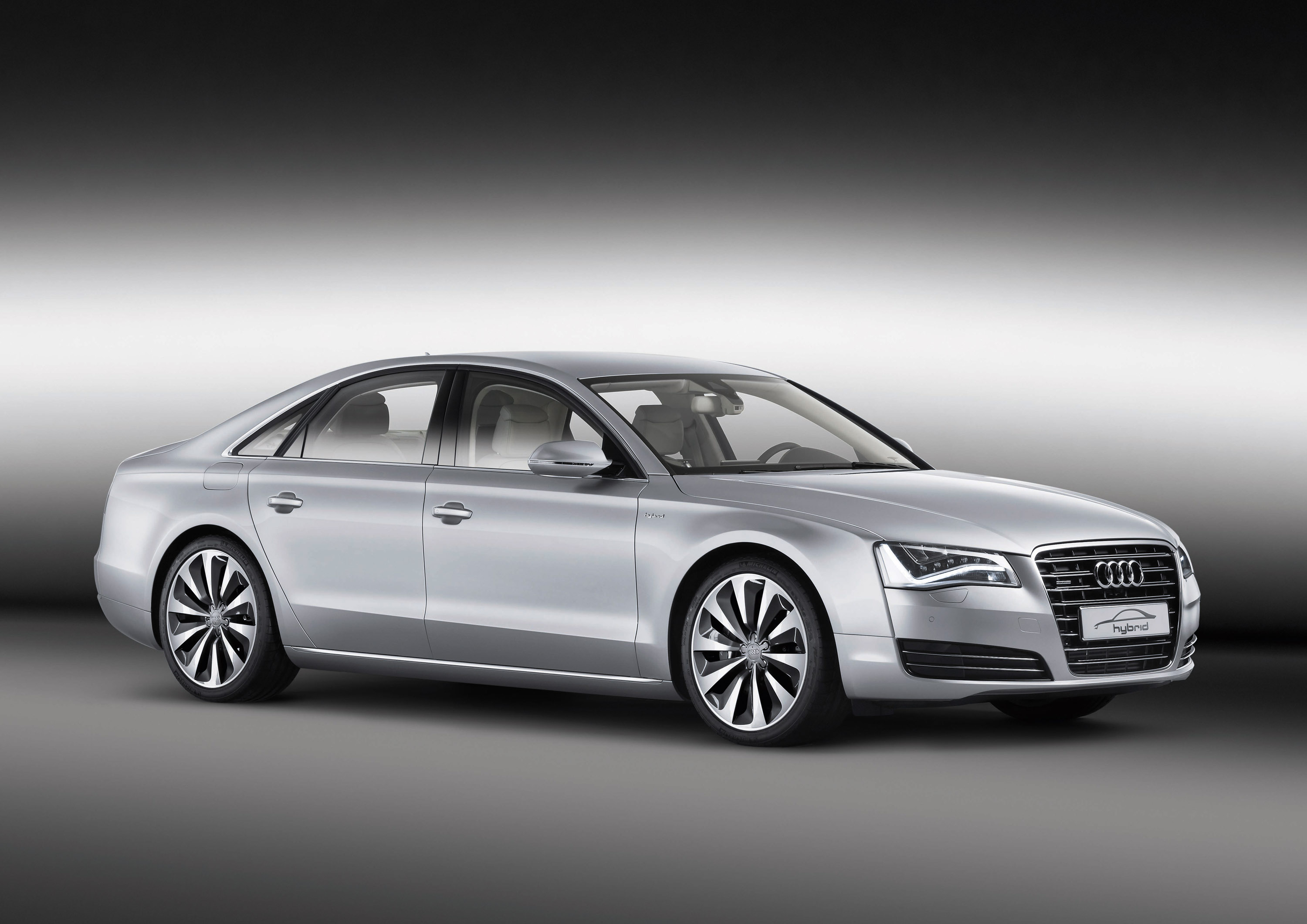 Audi A8 hybrid