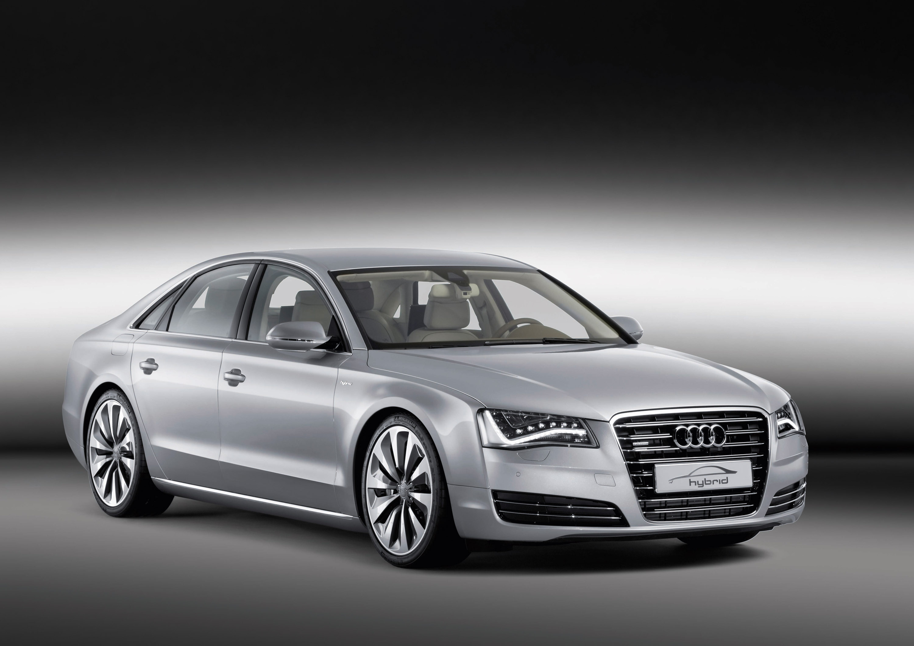 Audi A8 hybrid