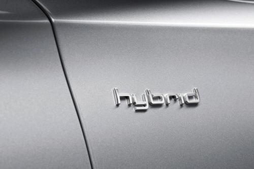 Audi A8 hybrid (2011) - picture 9 of 16