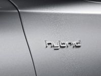 Audi A8 hybrid (2011) - picture 8 of 16