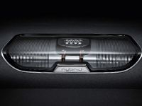 Audi A8 hybrid (2011)