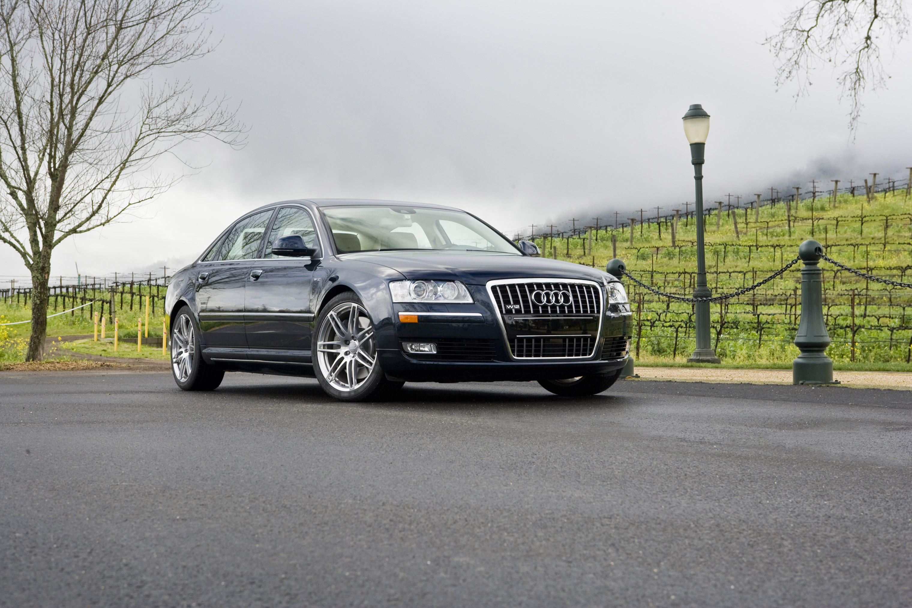 Audi A8 L W12