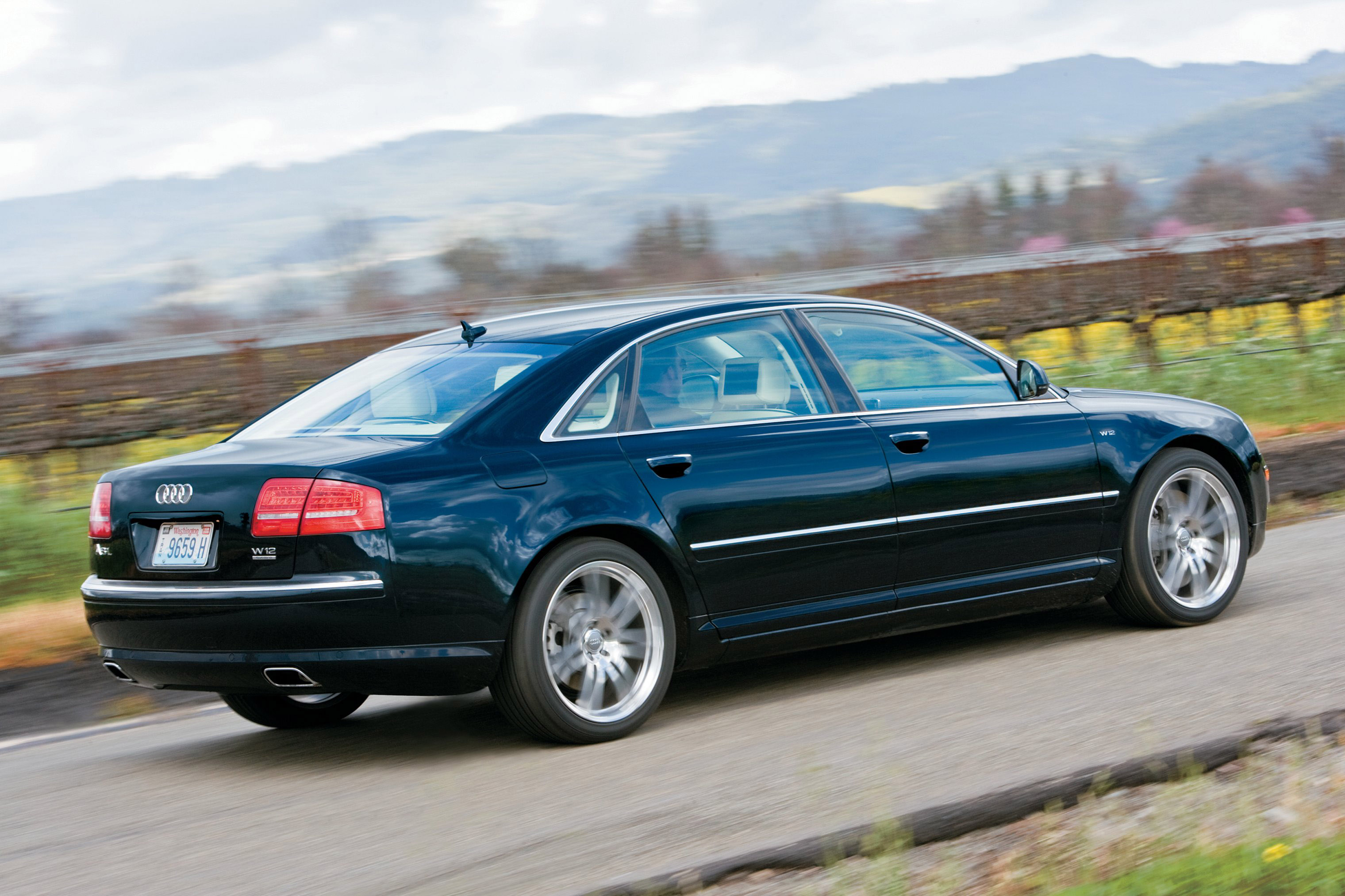 Audi A8 L W12