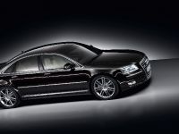 Audi A8 Sport Plus (2009) - picture 3 of 5