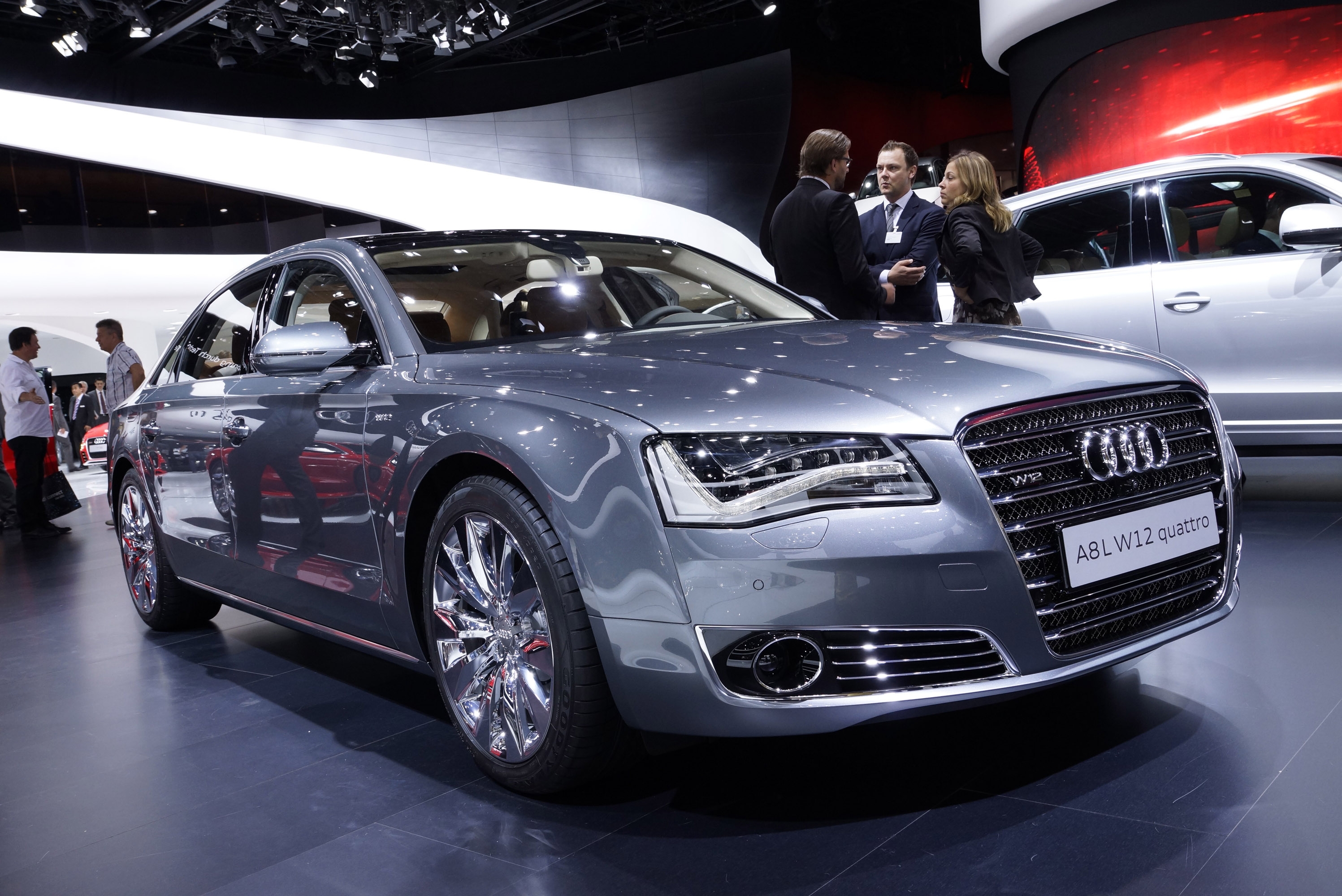 Audi A8L W12 quattro Frankfurt