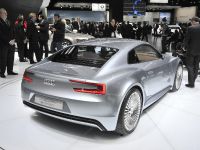 Audi e-tron Detroit (2010) - picture 3 of 4
