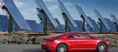Audi e-tron (2009) - picture 4 of 61