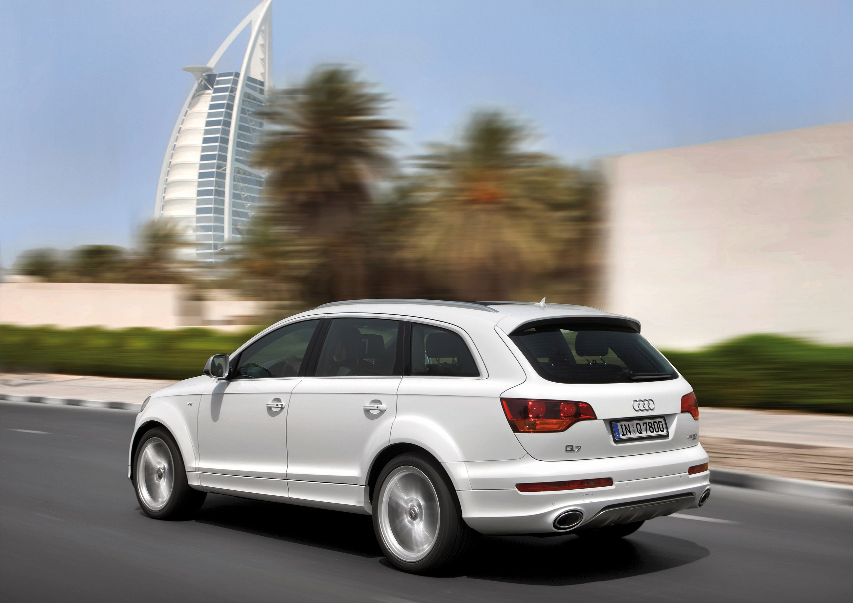 Audi Q7 V12 TDI quattro