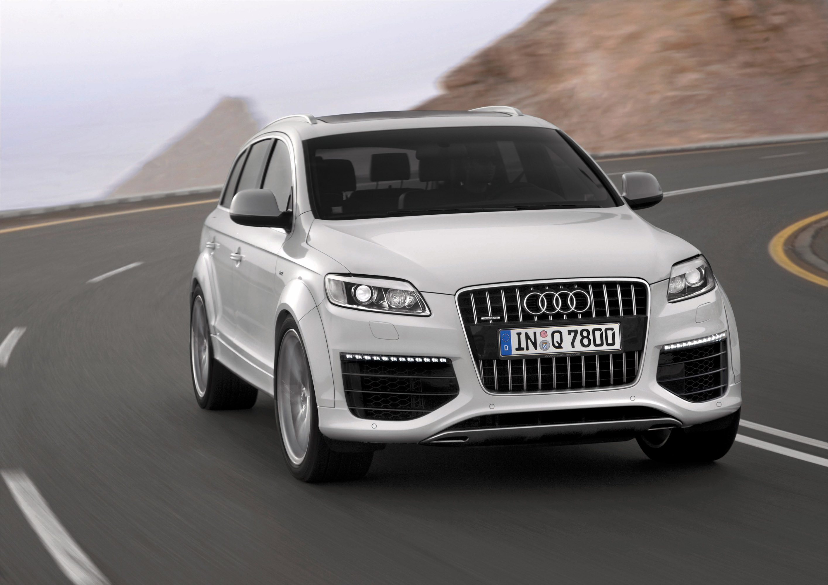 Audi Q7 V12 TDI quattro