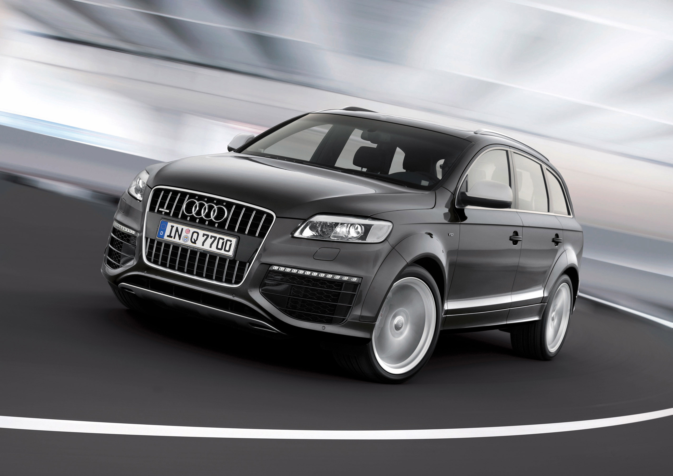 Audi Q7 V12 TDI quattro