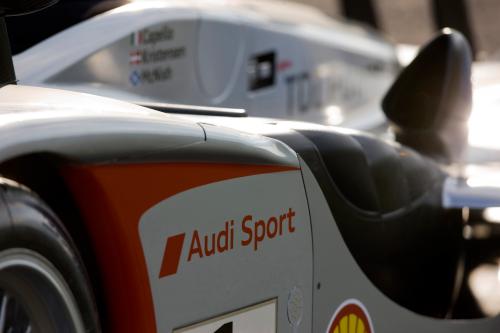 Audi R15 TDI (2009) - picture 9 of 22