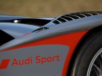 Audi R15 TDI (2009) - picture 3 of 22