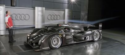 Audi R18 Race Car (2010) - picture 4 of 19