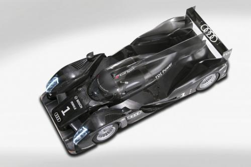 Audi R18 Race Car (2010) - picture 1 of 19
