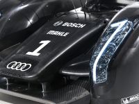 Audi R18 Race Car (2010)