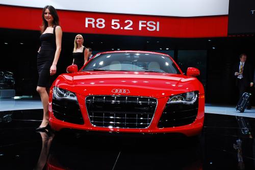 Audi R8 5.2 FSI Detroit (2009) - picture 1 of 9