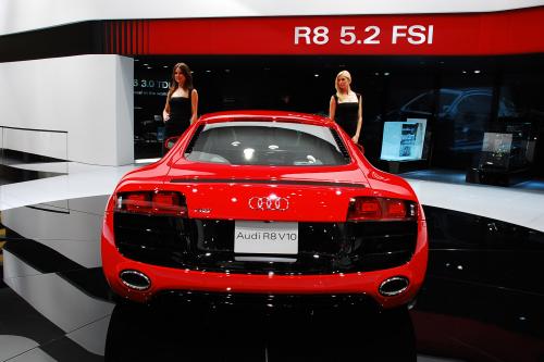 Audi R8 5.2 FSI Detroit (2009) - picture 9 of 9