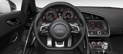 Audi R8 5.2 FSI quattro (2010) - picture 15 of 17
