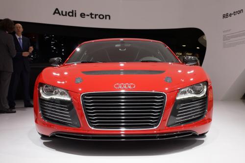 Audi R8 e-tron Frankfurt (2011) - picture 1 of 4