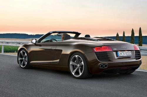 Audi R8 Spyder 4.2 FSI quattro (2010) - picture 1 of 2