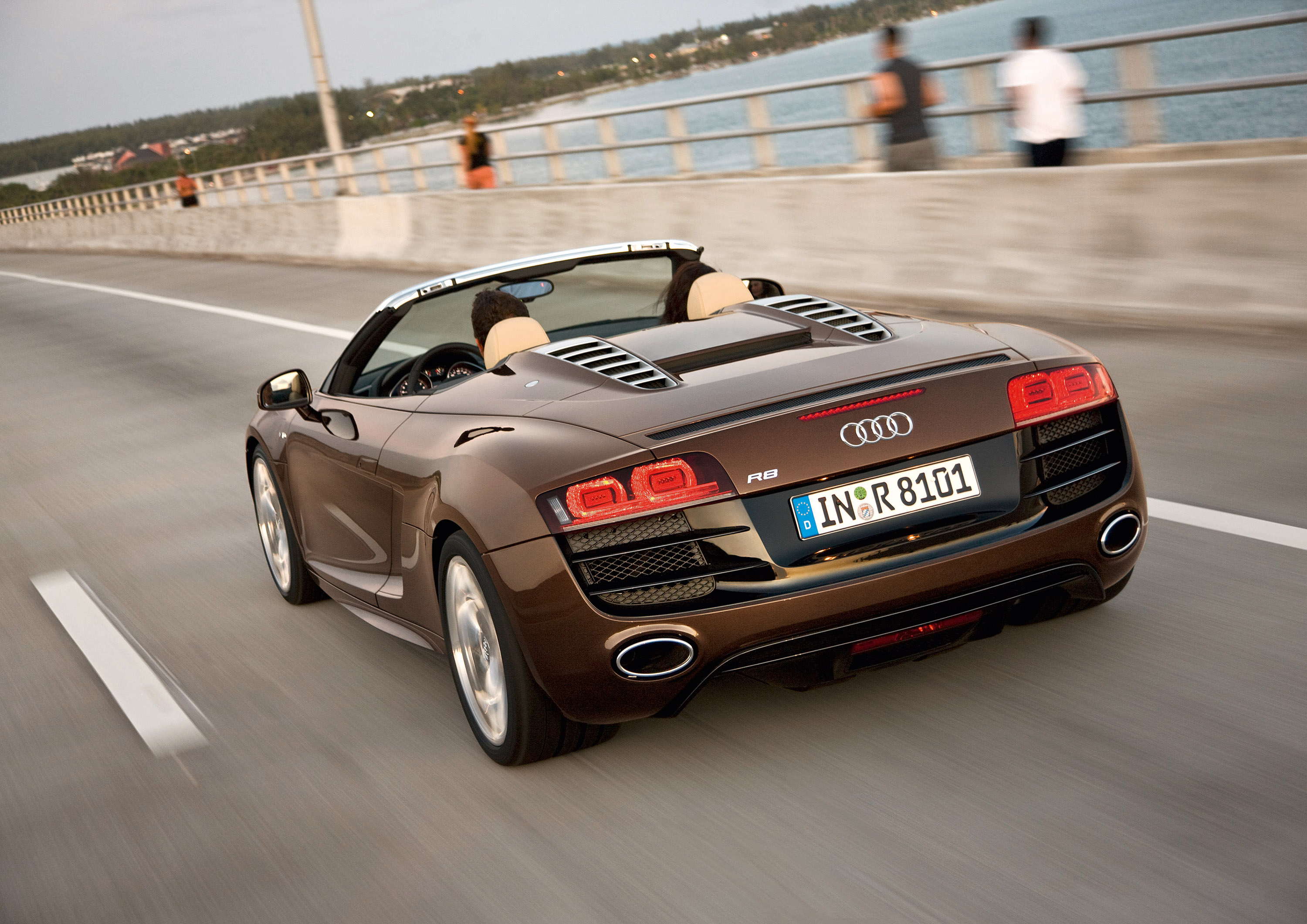 Audi R8 Spyder 5.2 FSI quattro