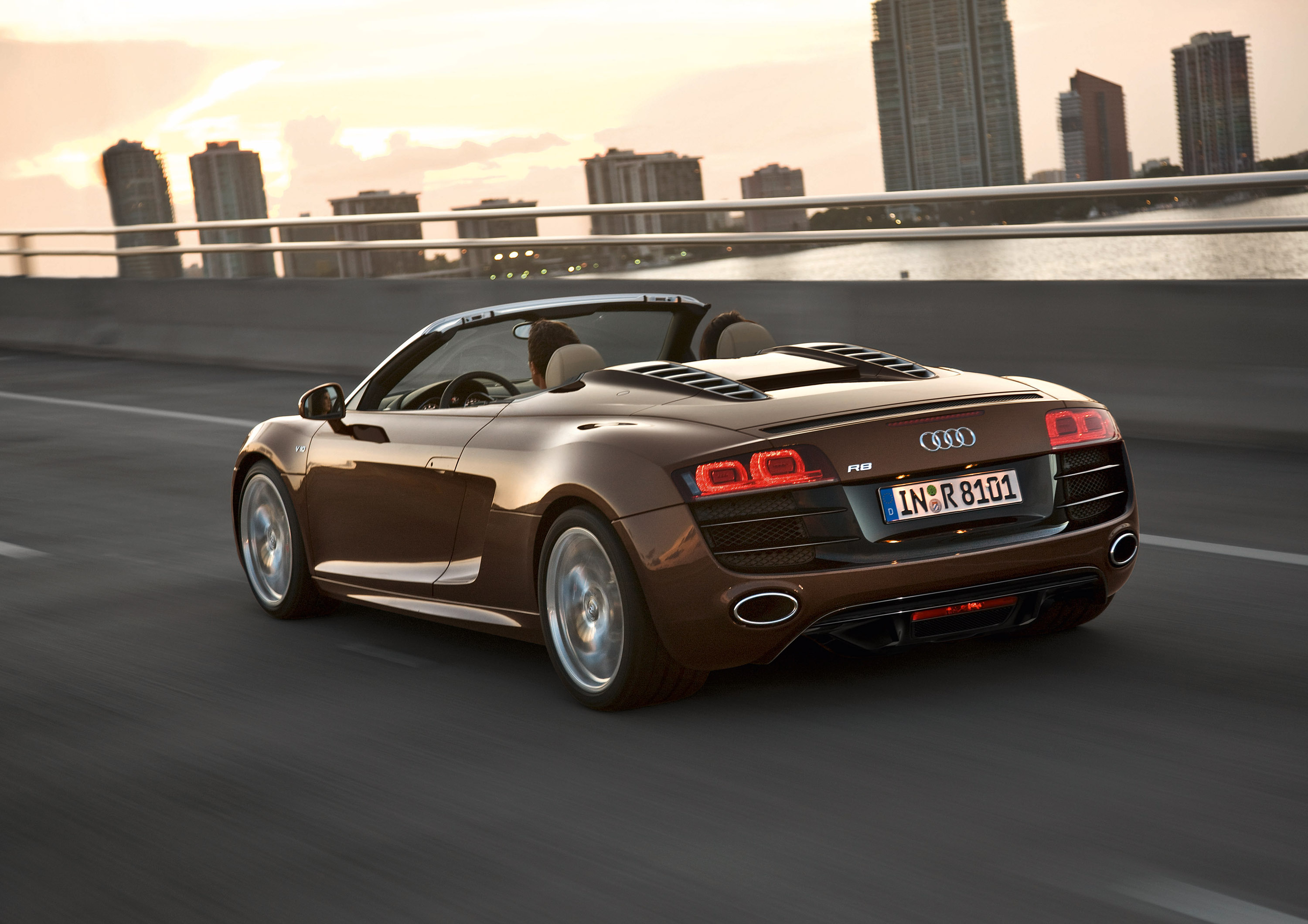 Audi R8 Spyder 5.2 FSI quattro