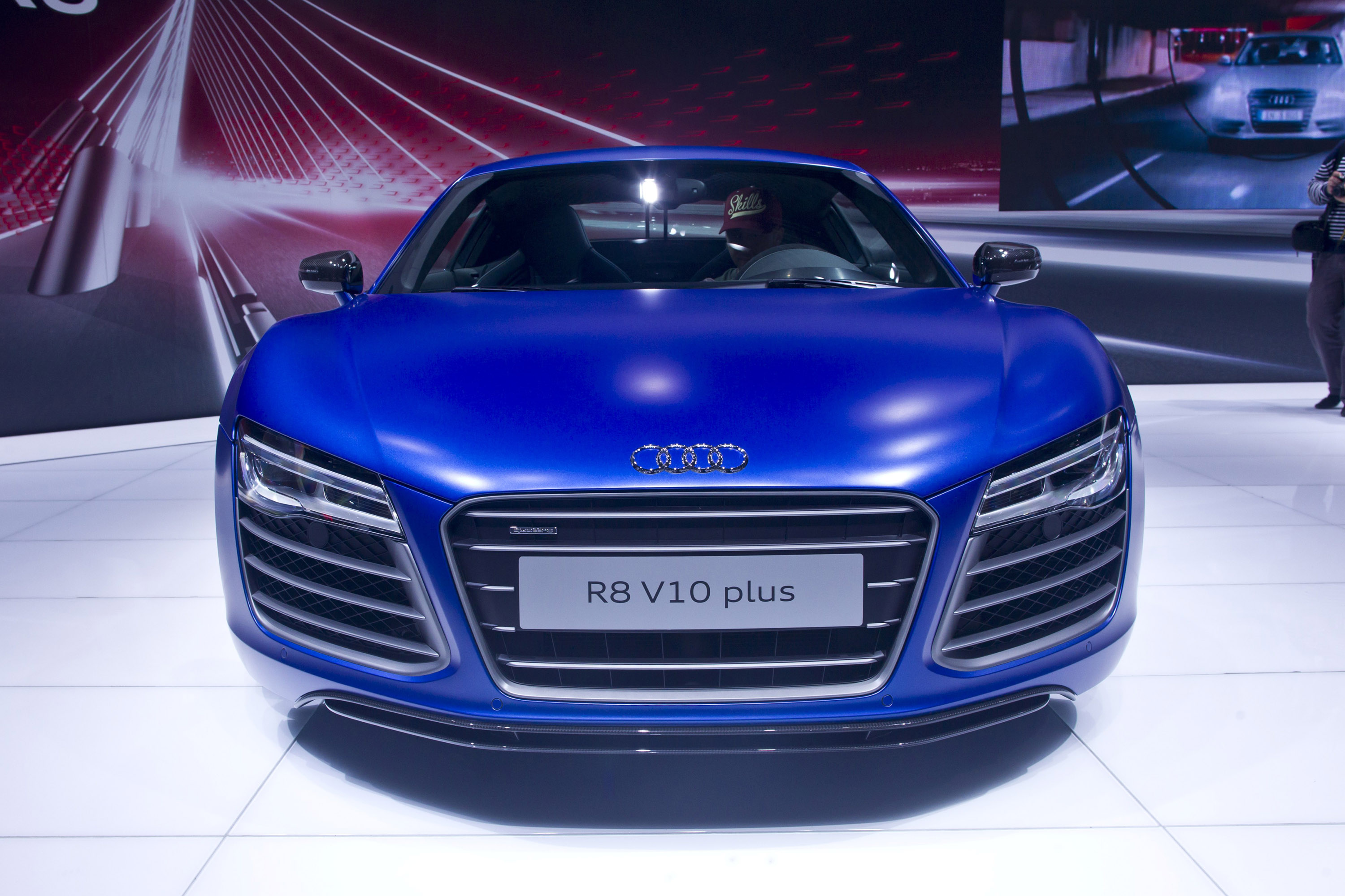 Audi R8 V10 plus Moscow