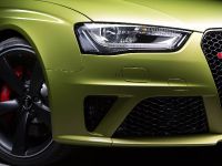 Audi RS 4 Avant Peridot Metallic (2015) - picture 5 of 8