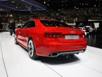 Audi RS5 Geneva (2010) - picture 2 of 2