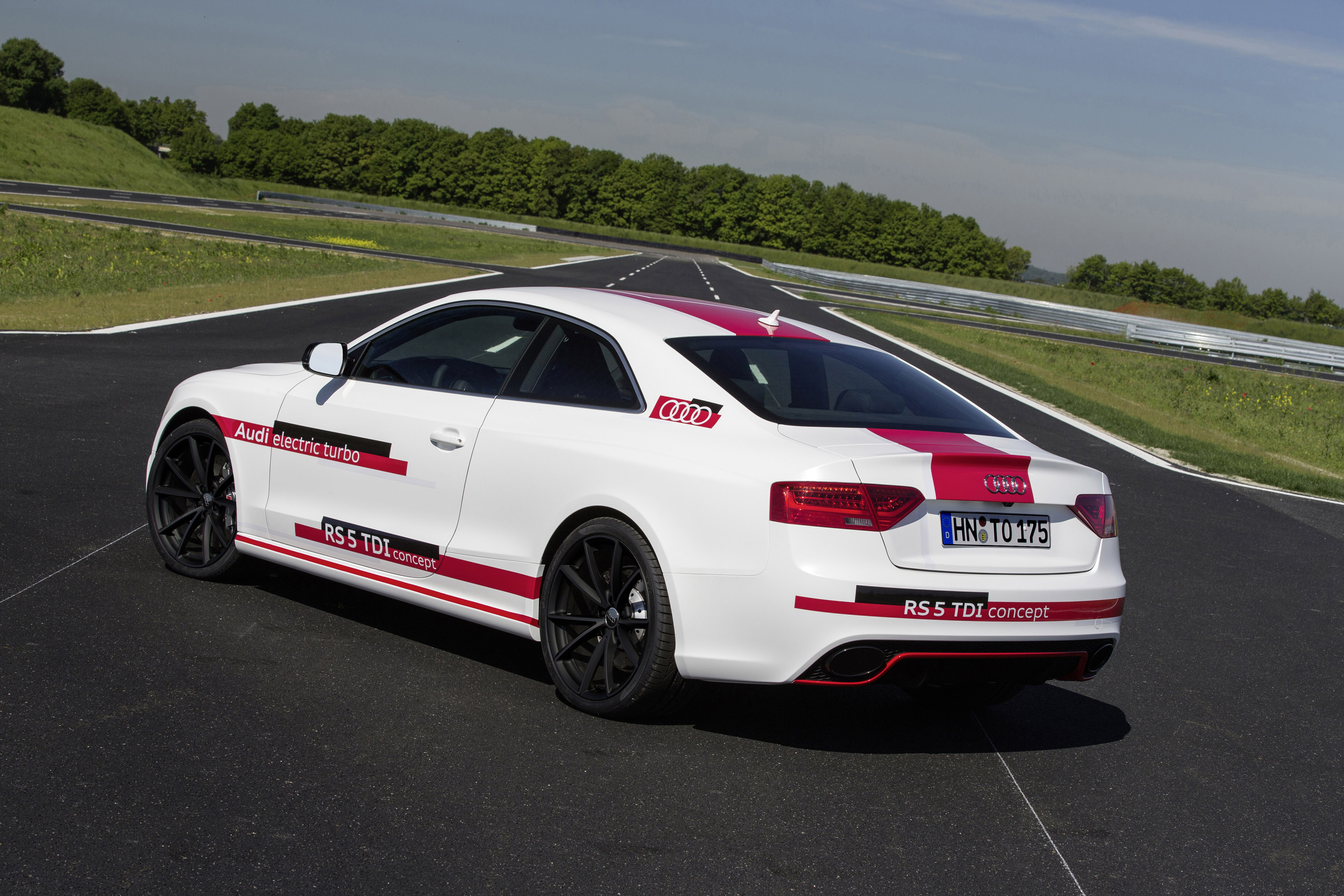 Audi RS5 TDI Concept