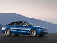 Audi S5 Cabriolet (2010) - picture 27 of 51