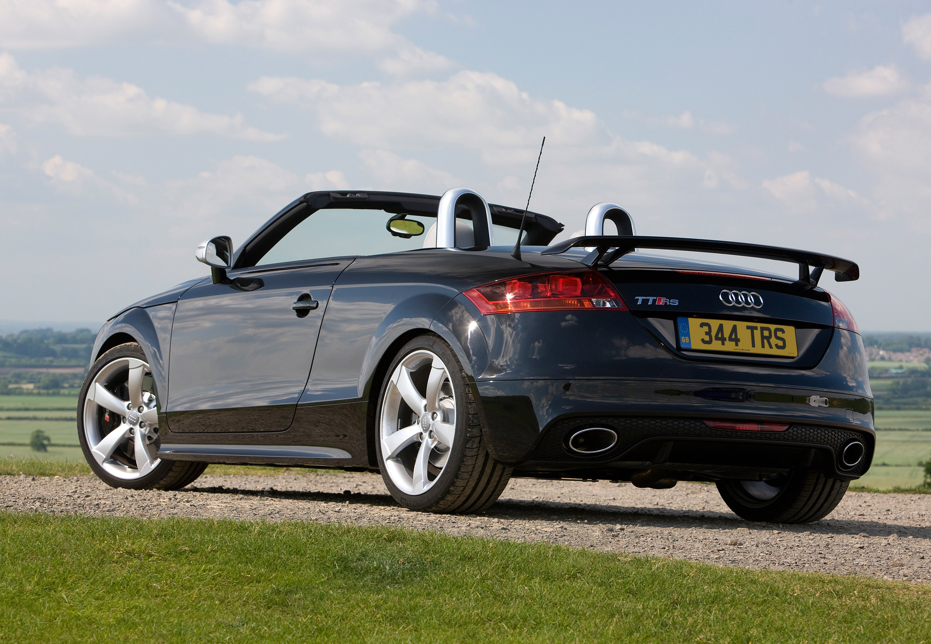 Audi TT RS Roadster