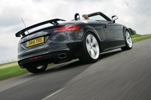 Audi TT RS Roadster (2009) - picture 25 of 30